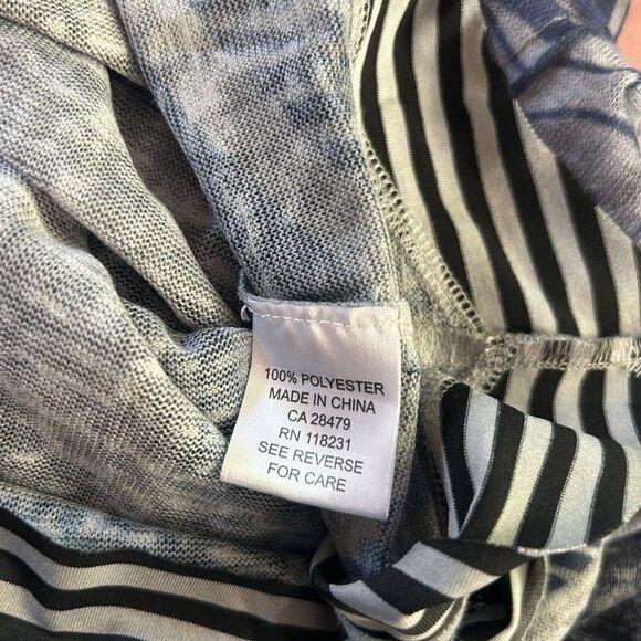 Variations Smallâ / Medium PrintedâBlue Gray Tunic Blouse Top - Picture 9 of 13